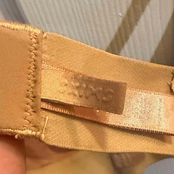 SKIMS Light Brown Bralette - Picture 2 of 4